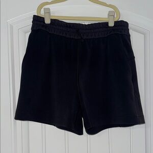 Lululemon Softstreme High-Rise Short 4"